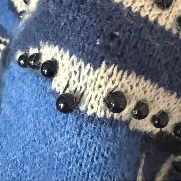 Farm Rio Cropped Banana Sweater - Picture 9 of 13